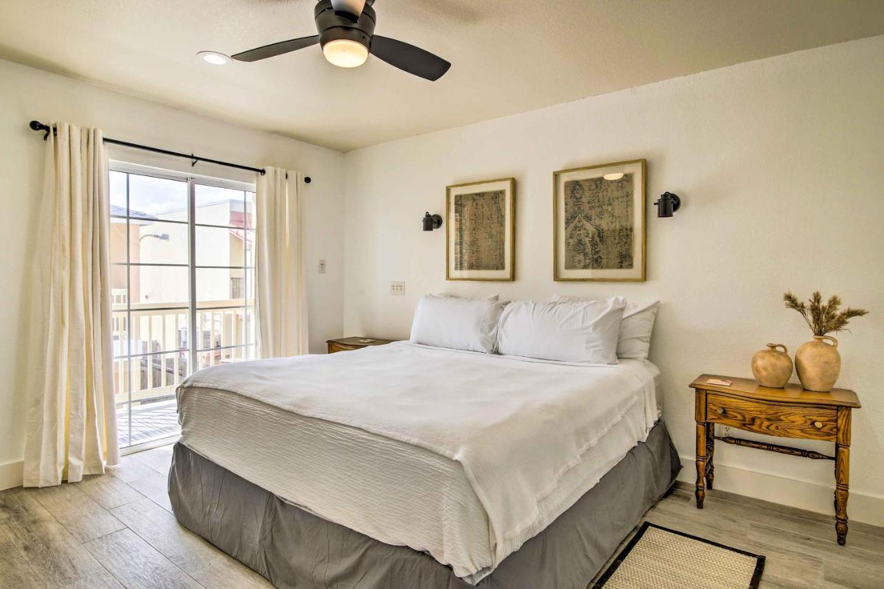 شقة South Padre Island Getaway - Newly Renovated! المظهر الخارجي الصورة